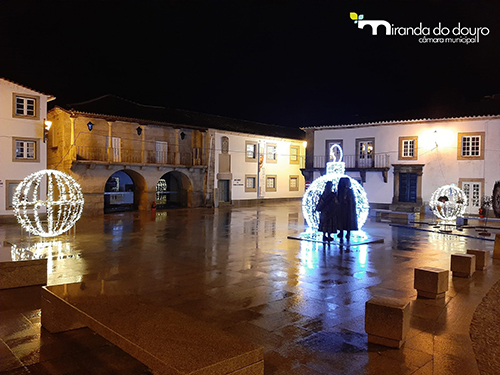 Miranda do douro iluminada