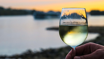 Vinhos brancos para o Natal